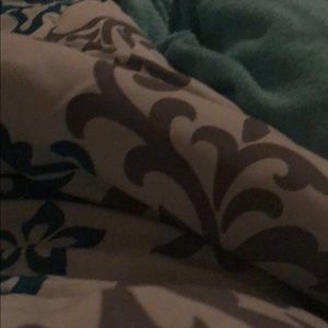 Meet your Posher, Joyce